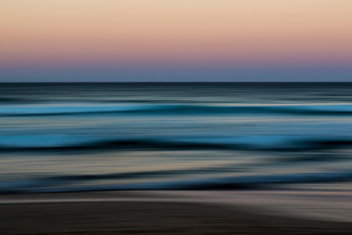 DUSK – Coastal Graphics